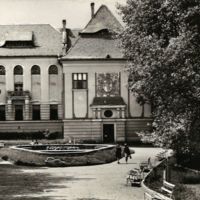 V970.jpg